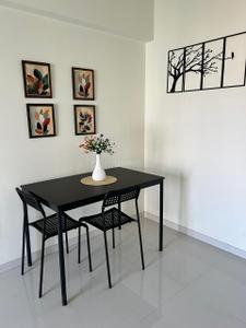 Hall Image of 550 Sq.ft 1 BHK Apartment / Flat for rent in Oxford Navrang Crystal, Goregaon West Mumbai for Rs. 52000