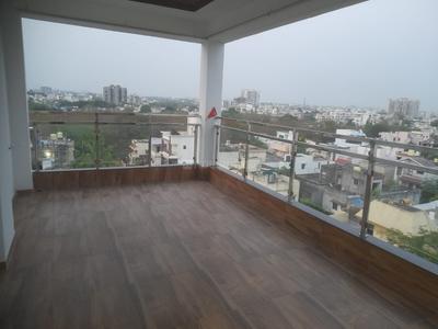 Balcony Image of 1600 Sq.ft 3 BHK Apartment / Flat for rent in Manish Nagar Nagpur for Rs. 32000