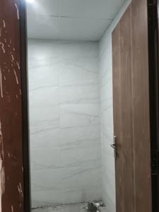 Common Bathroom Image of 1550 Sq.ft 3 BHK Apartment / Flat for sale in Urban Vista, Noida Extension Greater Noida for Rs. 6099000
