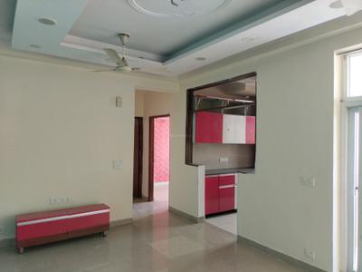 Living Room Image of 1180 Sq.ft 2.5 BHK Apartment / Flat for sale in Amrapali Silicon City, Sector 76 Noida for Rs. 11500000
