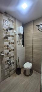 Bathroom Image of 547 Sq.ft 2 BHK Apartment / Flat for sale in Khodiyar Nagar Vadodara for Rs. 3500000