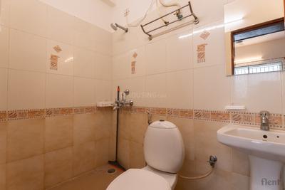 Bathroom Image of 1200 Sq.ft 2 BHK Apartment / Flat for rent in Halasuru Bengaluru for Rs. 52000