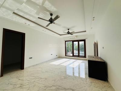 Hall Image of 4500 Sq.ft 5 BHK Farm House for sale in Sainik Farm New Delhi for Rs. 75000000
