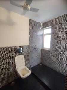 Bathroom Image of 3000 Sq.ft 3 BHK Builder Floor for rent in Neeti Bagh New Delhi for Rs. 150000