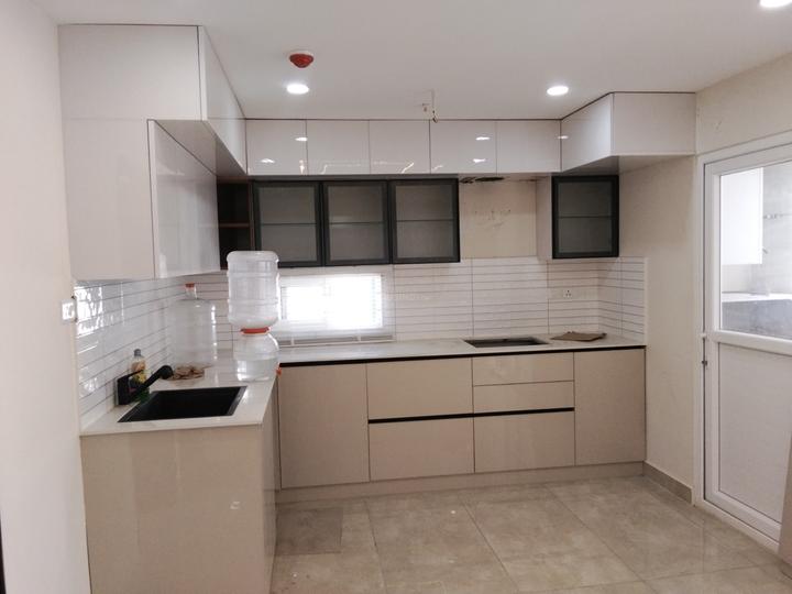 Candeur 40 Main Image 1