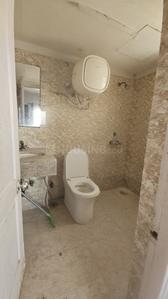 Image of 985 Sq.ft 2 BHK Apartment / Flat for rent in Paras Seasons, Sector 168, Noida for Rs. 21000