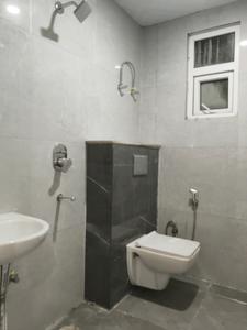 Common Bathroom Image of 1500 Sq.ft 3 BHK Apartment / Flat for sale in Vyom Residency, Noida Extension Greater Noida for Rs. 5450000