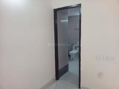 Bedroom Image of 1850 Sq.ft 3 BHK Apartment / Flat for rent in RG Luxury, Noida Extension Greater Noida for Rs. 28000