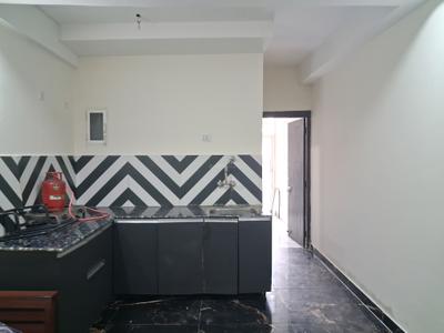 Living Room Image of 650 Sq.ft 1 BHK Apartment / Flat for sale in Aashi Modern Apartment 2, Sector 73 Noida for Rs. 2800000