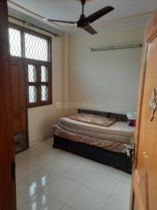 Bedroom Image of 1000 Sq.ft 4 BHK Builder Floor for sale in Shahdara New Delhi for Rs. 12500000