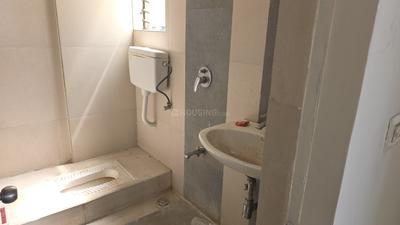 Anmol Nayantara Gold Bathroom One 1