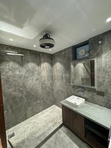 Bathroom Image of 3500 Sq.ft 5 BHK Independent House for sale in Sector 33 Gurgaon for Rs. 160000000