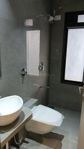 Bathroom Image of 550 Sq.ft 1 BHK Apartment / Flat for sale in Malad West Mumbai for Rs. 17000000