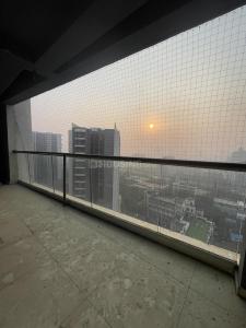 Balcony Image of 1800 Sq.ft 3 BHK Apartment / Flat for sale in Rustomjee Oriana, Bandra East Mumbai for Rs. 90000000