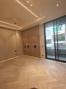 Bedroom Image of 2700 Sq.ft 4 BHK Builder Floor for sale in Safdarjung Enclave New Delhi for Rs. 95000000