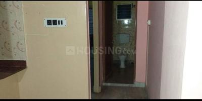 Bedroom Image of 752 Sq.ft 2 BHK Apartment / Flat for rent in Naktala Kolkata for Rs. 10000