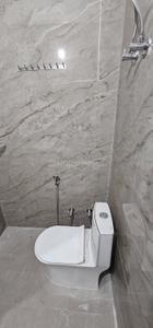 Bathroom Image of 1400 Sq.ft 4 BHK Apartment / Flat for rent in Sector 13 Gurgaon for Rs. 28000