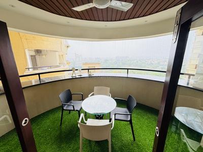 Balcony Image of 3396 Sq.ft 5 BHK Apartment / Flat for rent in Bawadiya Kalan Bhopal for Rs. 150000