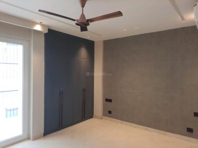 Bedroom Image of 2000 Sq.ft 4 BHK Builder Floor for sale in DLF Phase 1 Gurgaon for Rs. 42100000