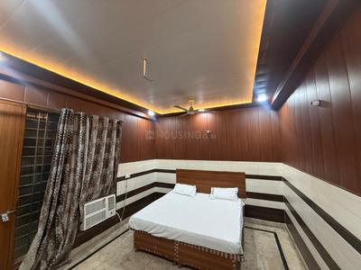 Bedroom Image of Hotel Royal Residancy in Sector 63, Noida