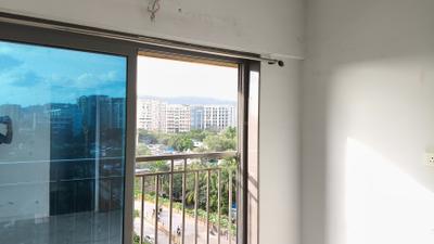 Balcony Image of 609 Sq.ft 2 BHK Apartment / Flat for sale in Kaveri Heights, Ghatkopar East Mumbai for Rs. 16000000