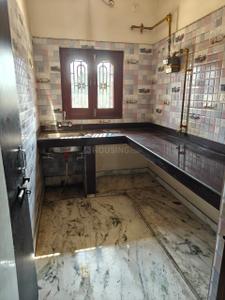 Kitchen Image of 1800 Sq.ft 2 BHK Builder Floor for rent in Saraidhella Dhanbad for Rs. 10000