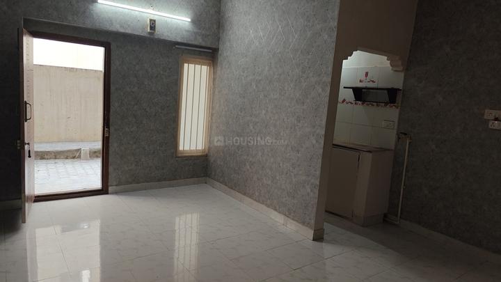 Somerset Apartments Living Room 1