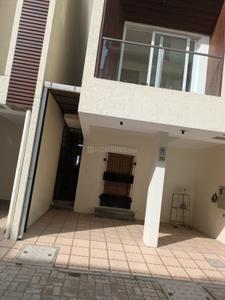Image of 2430 Sq.ft 4 BHK Villa for rent in Raunaq Eden Villas, Ambattur Industrial Estate, Chennai for Rs. 80000