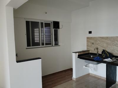 Kitchen Image of 850 Sq.ft 2 BHK Apartment / Flat for rent in VTP Beaumonde Building T2, Manjari Khurd Pune for Rs. 24000