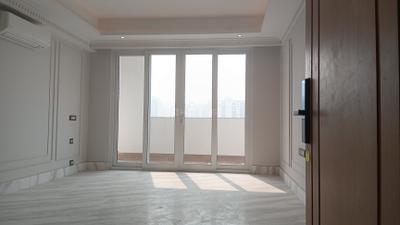 Living Room Image of 3250 Sq.ft 4 BHK Builder Floor for sale in DLF The Grove, DLF Phase 5 Gurgaon for Rs. 85500000