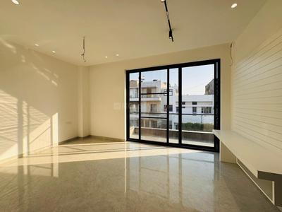 Hall Image of 4450 Sq.ft 5 BHK Independent House for sale in Sector 10 Panchkula for Rs. 95000000
