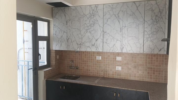 Paras Dews Main Image 1