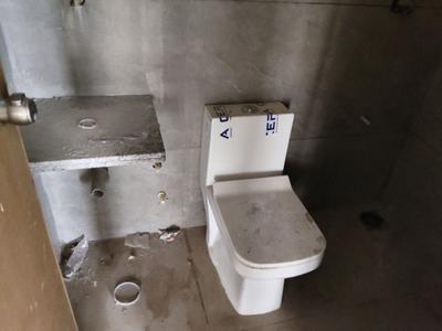 Common Bathroom Image of 1700 Sq.ft 3 BHK Apartment / Flat for sale in Ashapura Samanvay Scintilla, Bopal Ahmedabad for Rs. 8000000