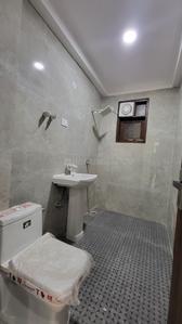Bathroom Image of 900 Sq.ft 2 BHK Apartment / Flat for rent in CS C S Northend Tower, Chhattarpur New Delhi for Rs. 21400