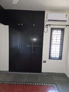 Bedroom Image of 1225 Sq.ft 2 BHK Builder Floor for rent in Alwarpet Chennai for Rs. 65000