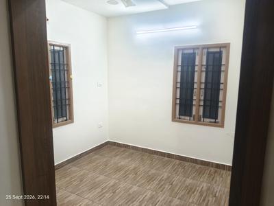 Bedroom Image of 2000 Sq.ft 3 BHK Independent House for rent in Pallikaranai Chennai for Rs. 34000