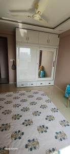 Bathroom Image of 1300 Sq.ft 3 BHK Apartment / Flat for rent in Swastik East 12, Shankar Nagar Raipur for Rs. 38000