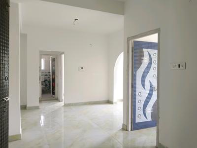 Living Room Image of 1050 Sq.ft 2 BHK Apartment / Flat for sale in Kamdahari Kolkata for Rs. 4000000