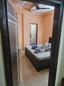 Bedroom Image of 1100 Sq.ft 2 BHK Builder Floor for sale in Indirapuram Ghaziabad for Rs. 5500000