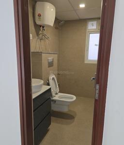 Bathroom Image of 2400 Sq.ft 3 BHK Apartment / Flat for rent in MI Retreat Centre Phase I, Arjunganj Lucknow for Rs. 52000