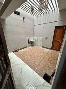 Image of 2000 Sq.ft 2 BHK Builder Floor for rent in Hasanganj, Lucknow for Rs. 21000