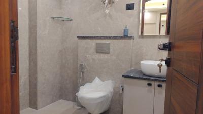 Image of 1200 Sq.ft 2 BHK Builder Floor for rent in DLF Phase 4, Gurgaon for Rs. 60000
