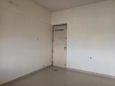 Living Room Image of 600 Sq.ft 1 BHK Apartment / Flat for rent in Magarpatta Zinnia, Hadapsar Pune for Rs. 25000