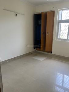 Bedroom Image of 880 Sq.ft 2.5 BHK Apartment / Flat for sale in Amrapali Silicon City, Sector 76 Noida for Rs. 12000000