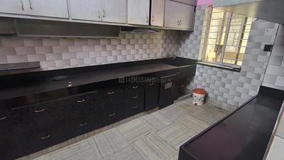 Kitchen Image of 1800 Sq.ft 3 BHK Apartment / Flat for rent in Bank More Dhanbad for Rs. 22000