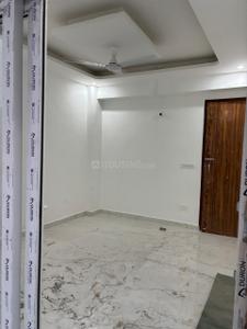 Hall Image of 950 Sq.ft 2 BHK Builder Floor for sale in Sector 101 Noida for Rs. 4500000