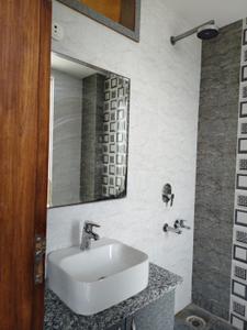 Image of 2100 Sq.ft 3 BHK Builder Floor for rent in Sector 44, Noida for Rs. 85000