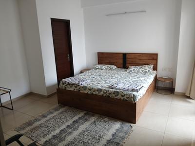 Bedroom Image of 1695 Sq.ft 3 BHK Apartment / Flat for sale in Gulshan Ikebana, Sector 143 Noida for Rs. 23500000