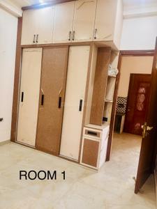 Bedroom Image of 1400 Sq.ft 2 BHK Builder Floor for rent in Sector 112 Noida for Rs. 30000