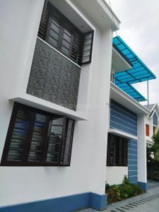 Image of 2000 Sq.ft 4 BHK Independent House for sale in Kakkanad, Kochi for Rs. 7000000